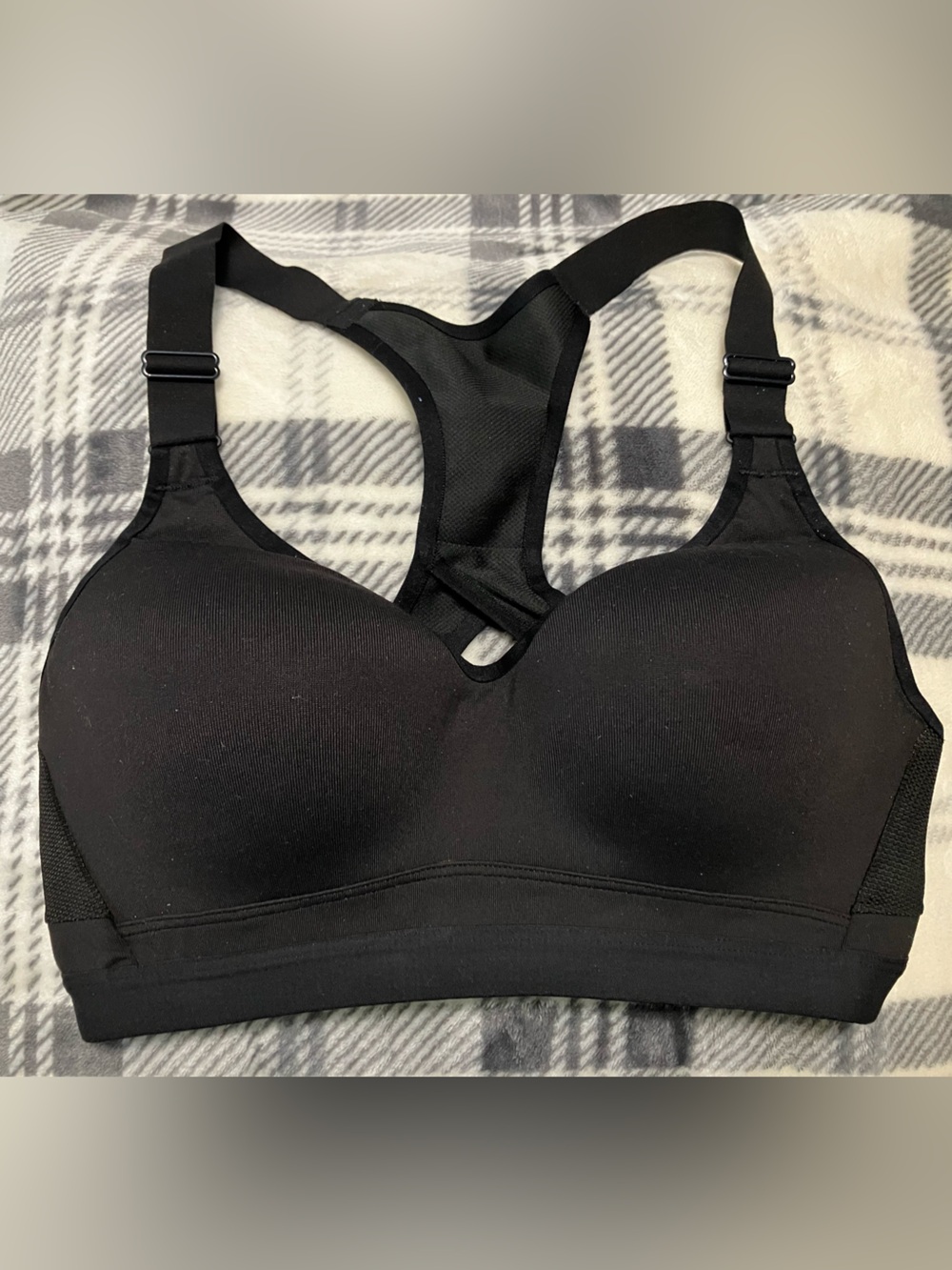 Victoria’s Secret VSX Sports bra